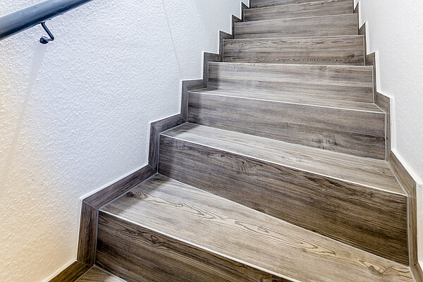 Designboden als Treppenbelag