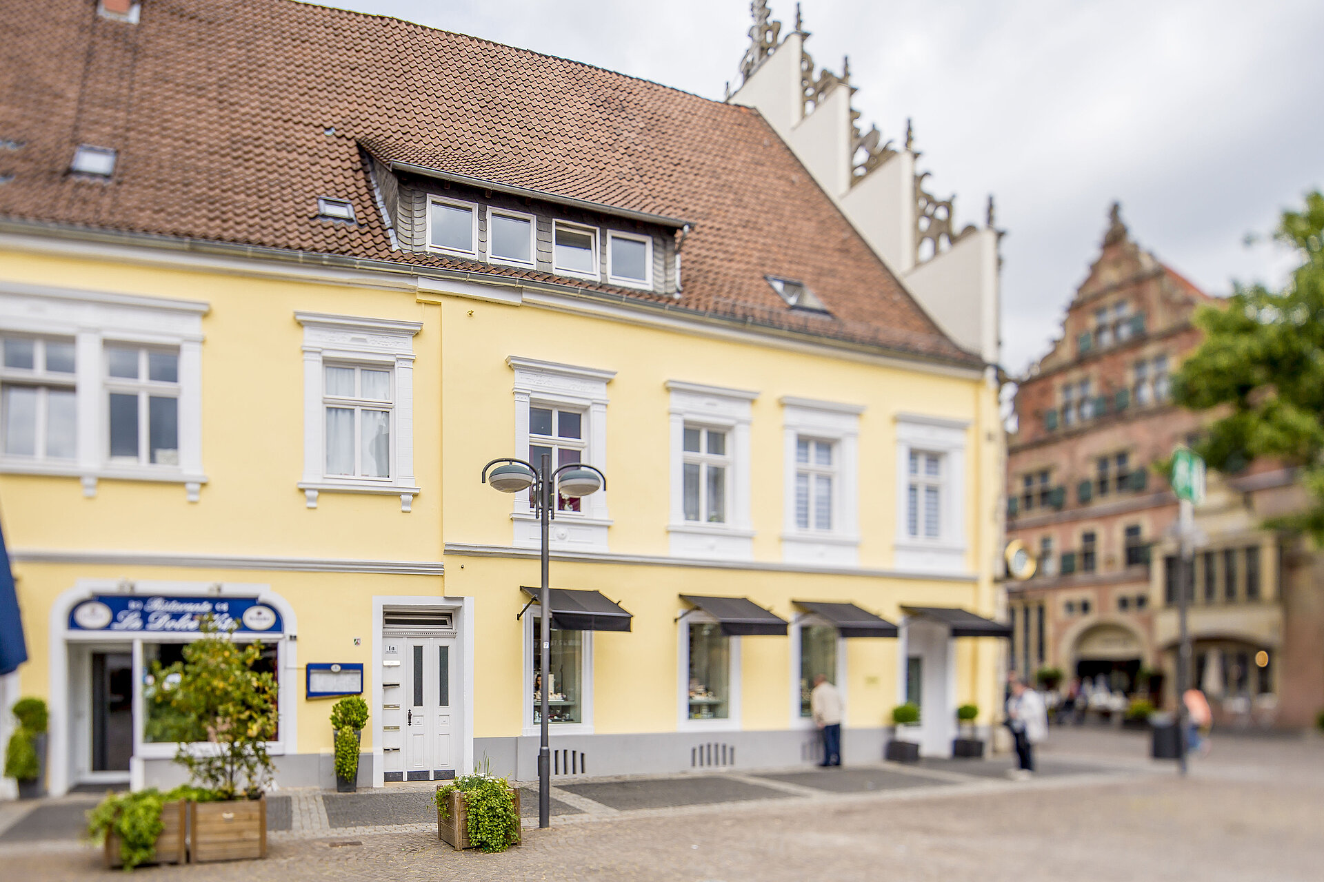Historische Fassade gestrichen